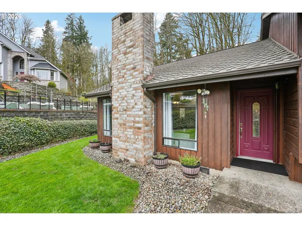 $525,000 | 100 Inglewood Park, Longview, WA 98632