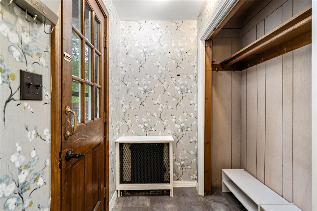 5 Walker Avenue Andover, MA 01810 - Photo 14 of 23