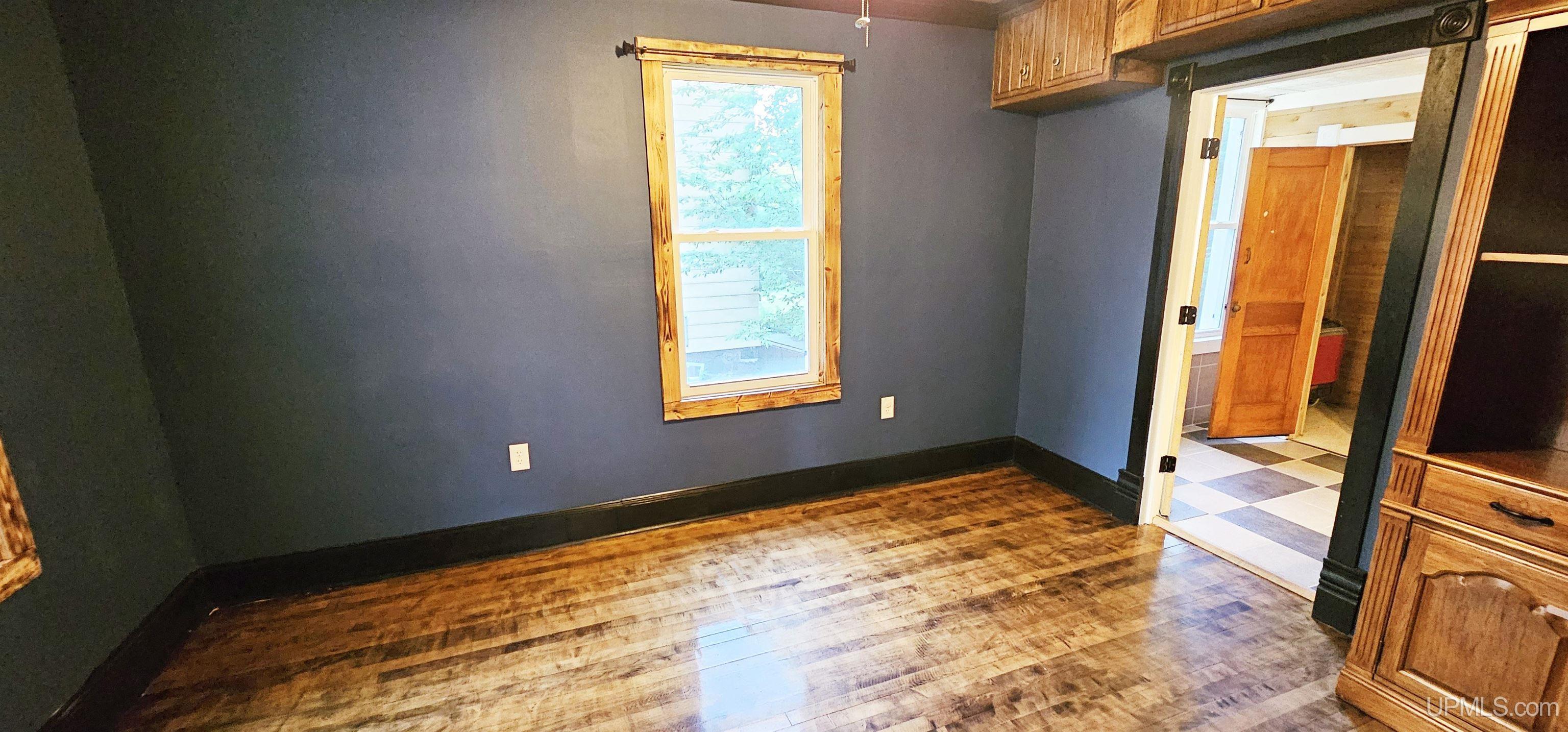 128 Pewabic Street Calumet, MI 49913 - Photo 15 of 62