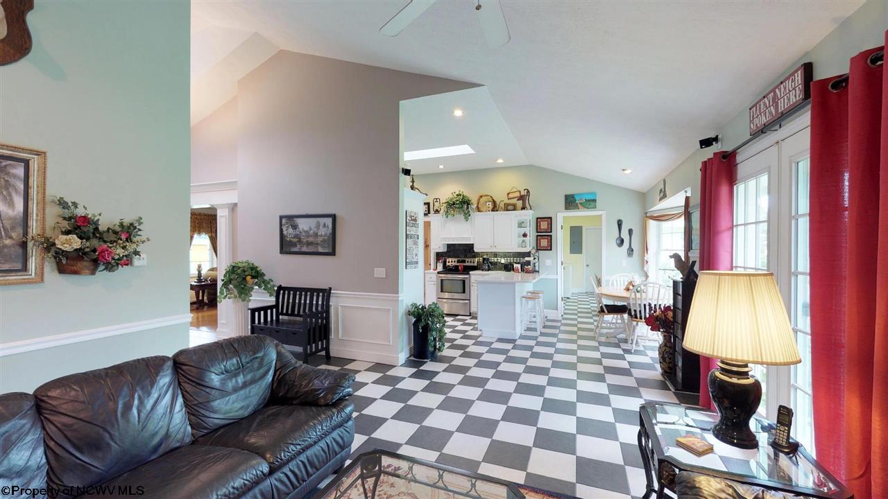 607 Sycamore Holw Road Worthington, WV 26591 - Photo 7 of 20 Gallery Image 7