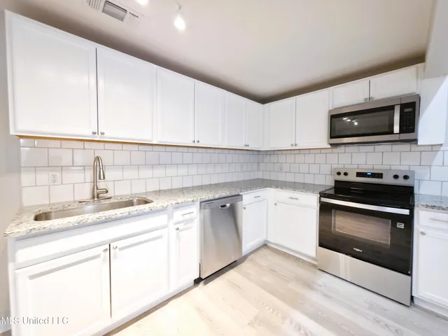 $229,900 | 21478 Dye Road, Saucier, MS 39574