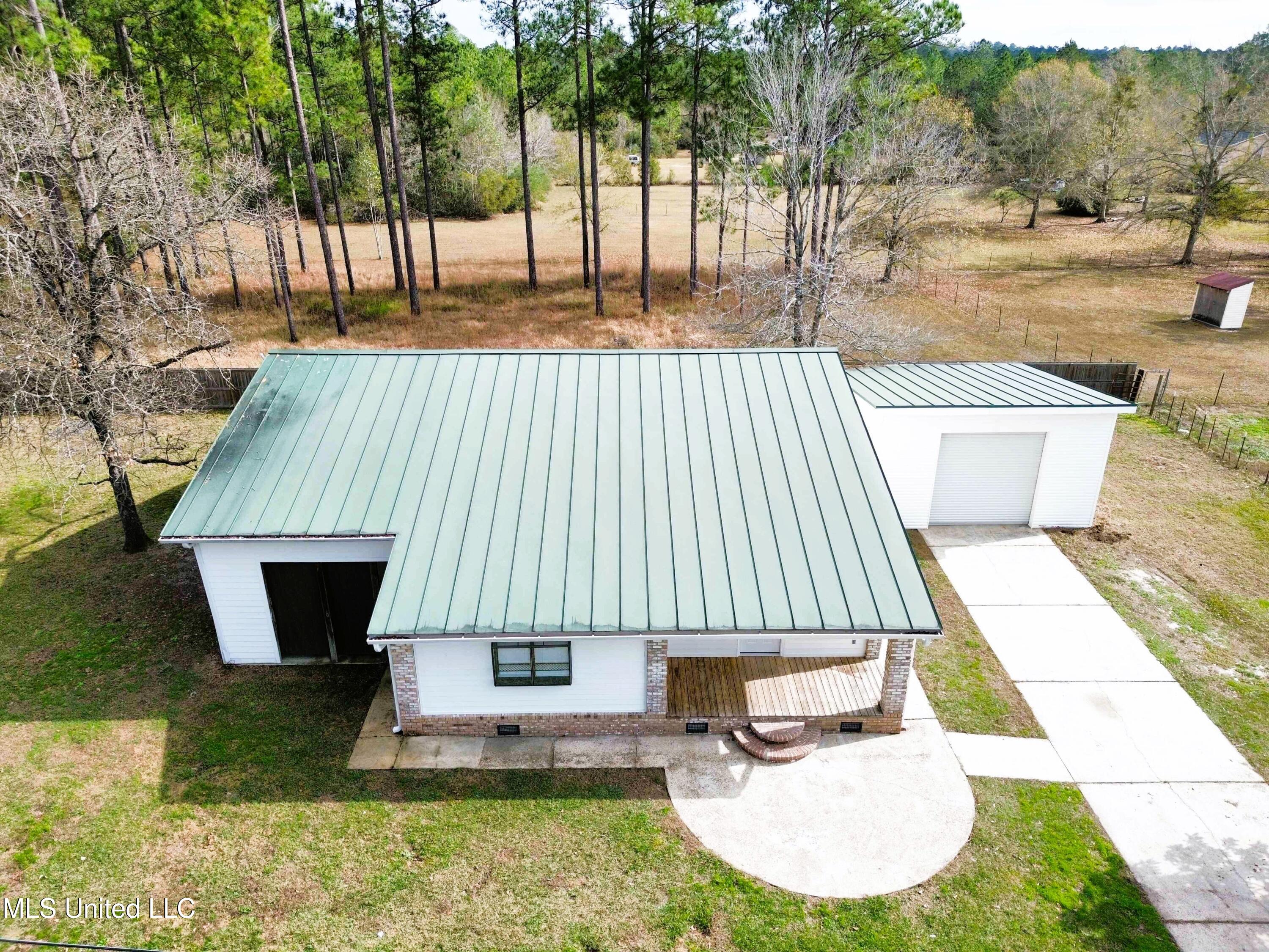 21478 Dye Road Saucier, MS 39574 - Photo 5 of 34 dji_fly_20260106_112132_218_176772097630