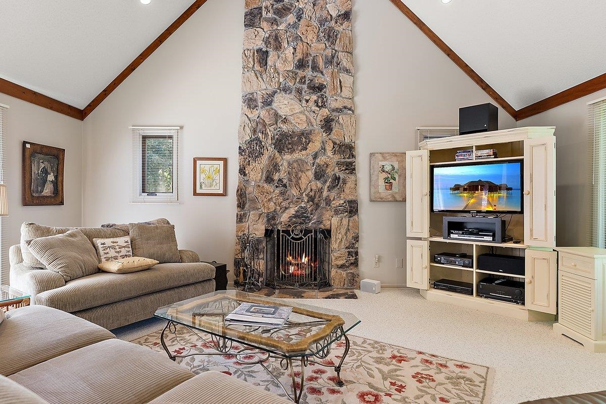 7486 Western Road Charlevoix, MI 49720 - Photo 3 of 53