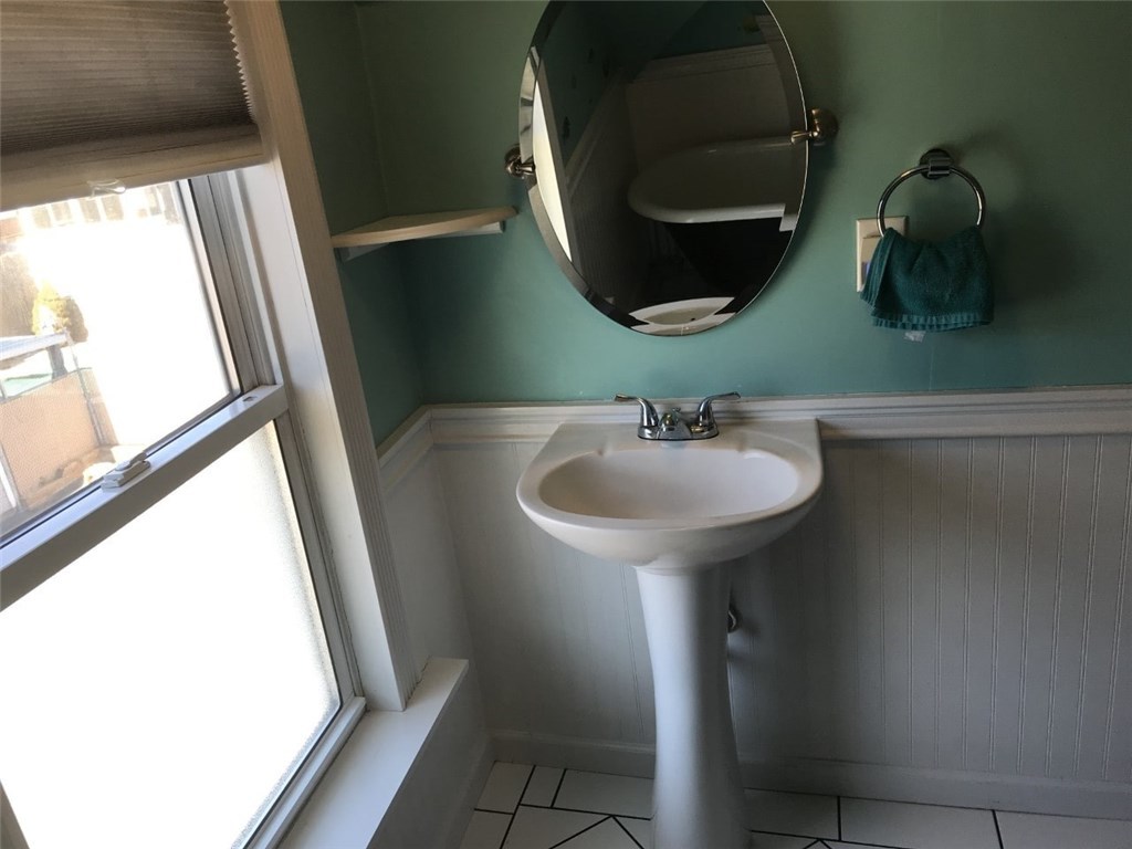 28 Yolande Place Woonsocket, RI 02895 - Photo 27 of 31