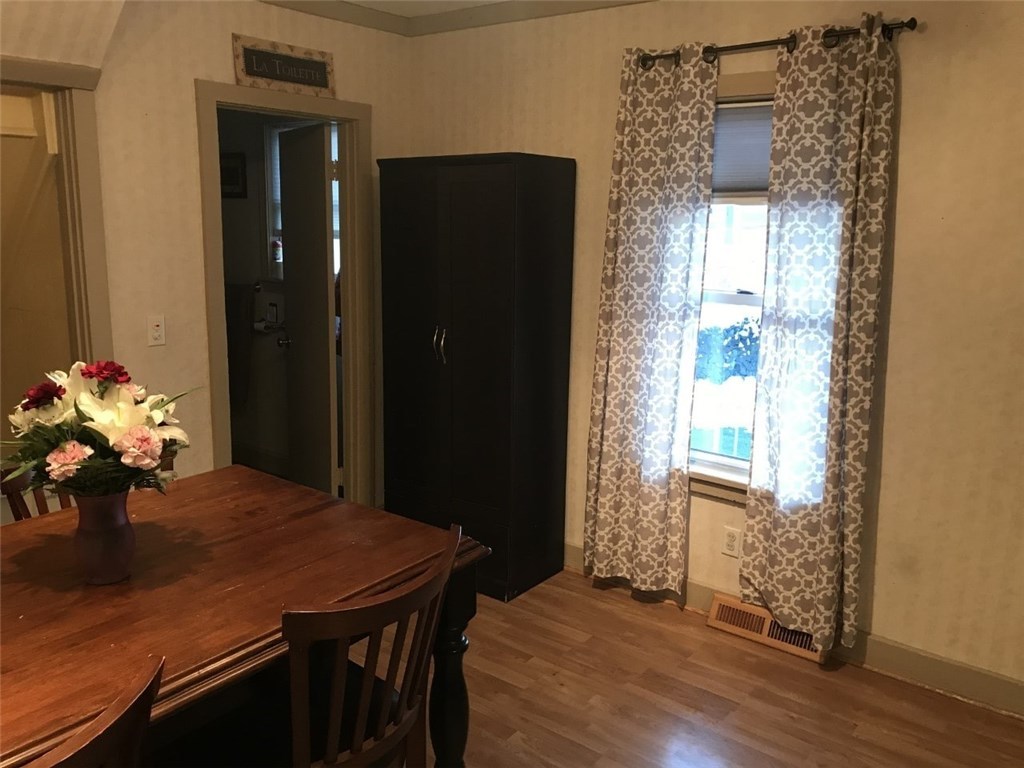 28 Yolande Place Woonsocket, RI 02895 - Photo 8 of 31