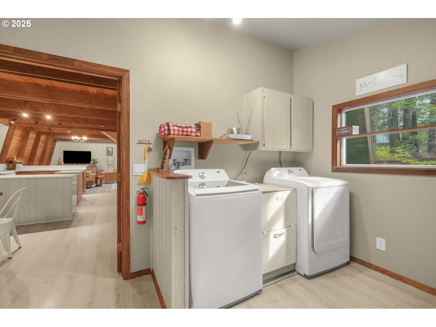 21760 East Tree Swallow Lane Rhododendron, OR 97049 - Photo 22 of 32 a utility room with dryer and washer