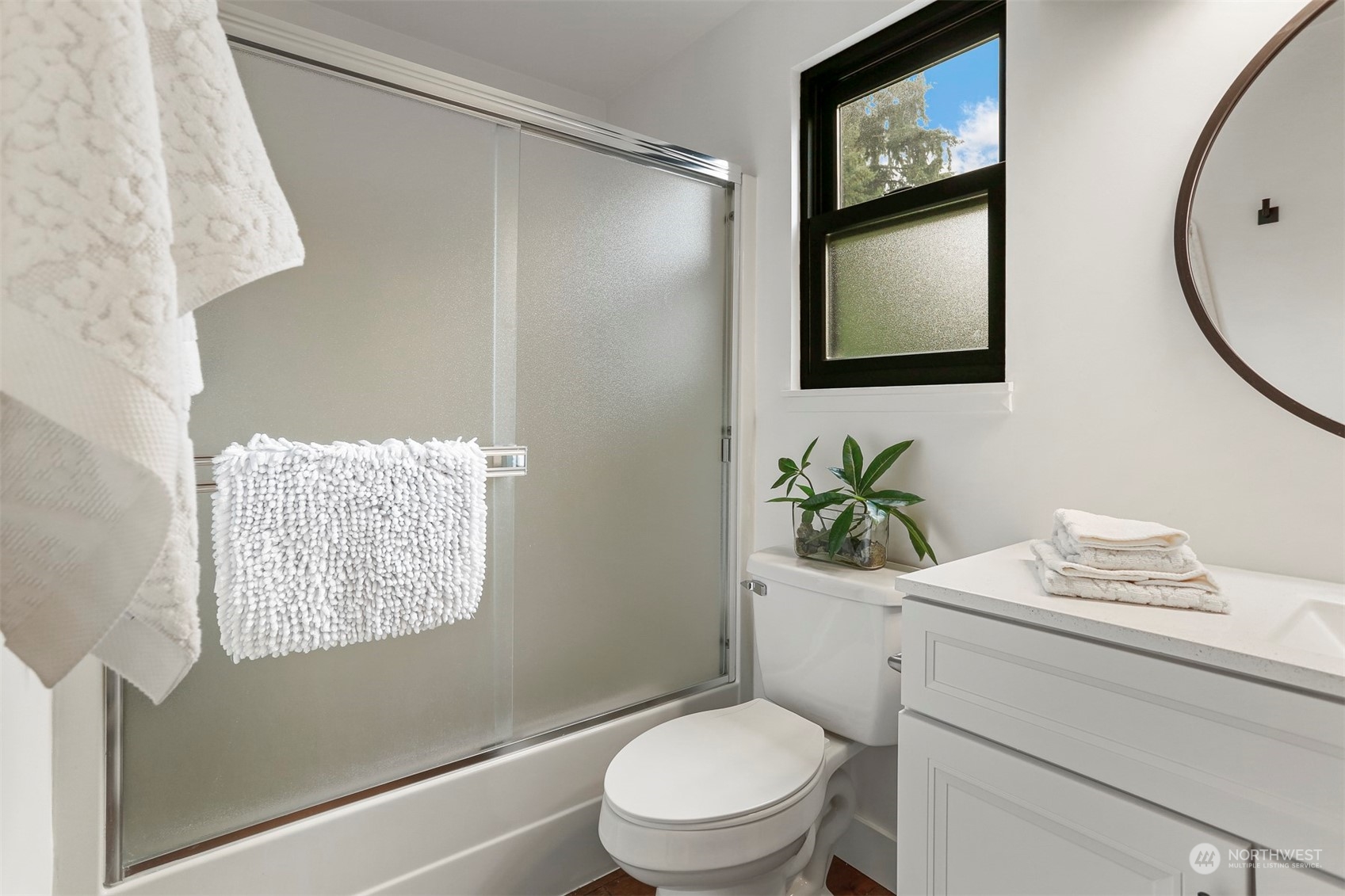 14308 165th Place Southeast Renton, WA 98059 - Photo 25 of 40 Gallery Image 25