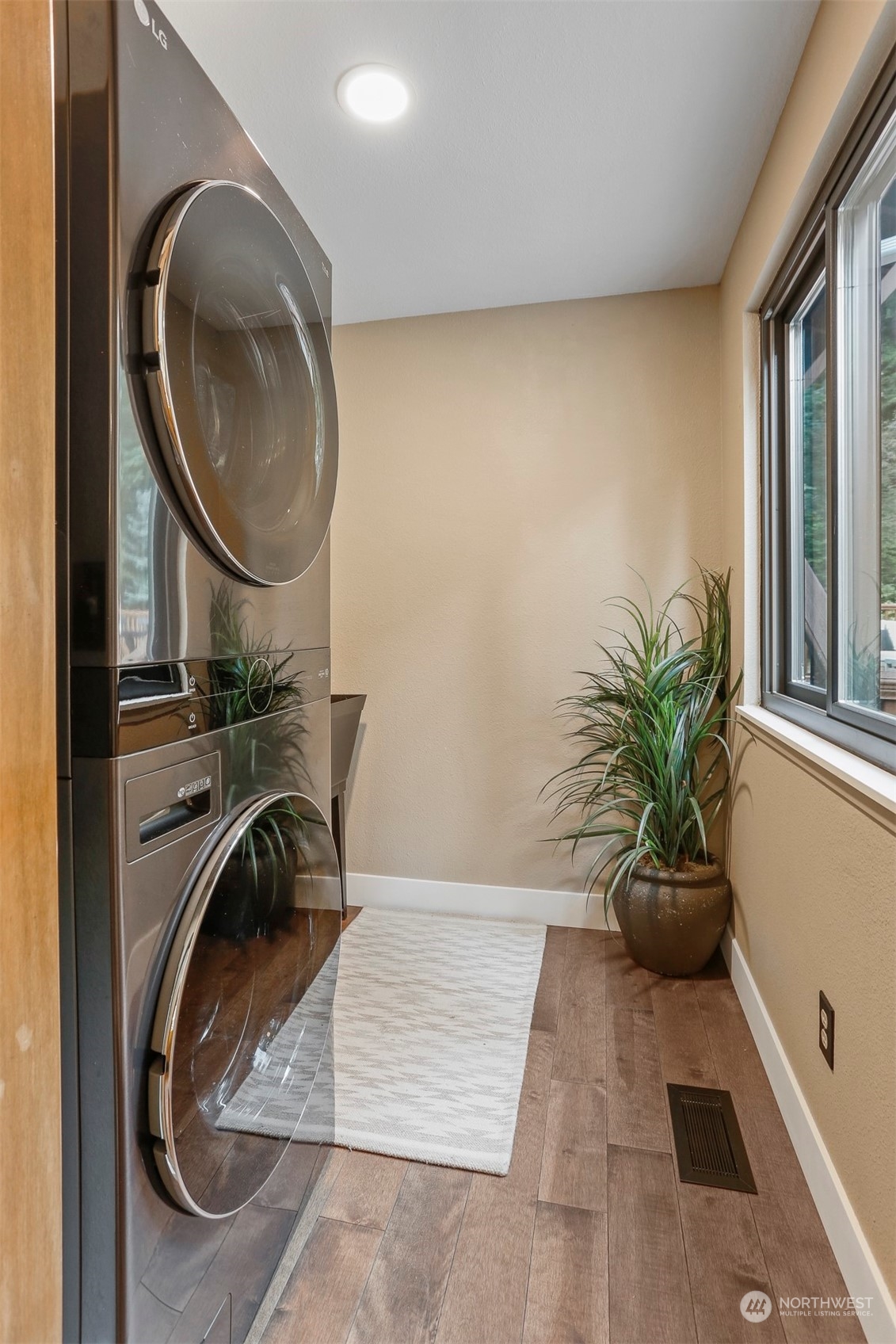 14308 165th Place Southeast Renton, WA 98059 - Photo 29 of 40 Gallery Image 29