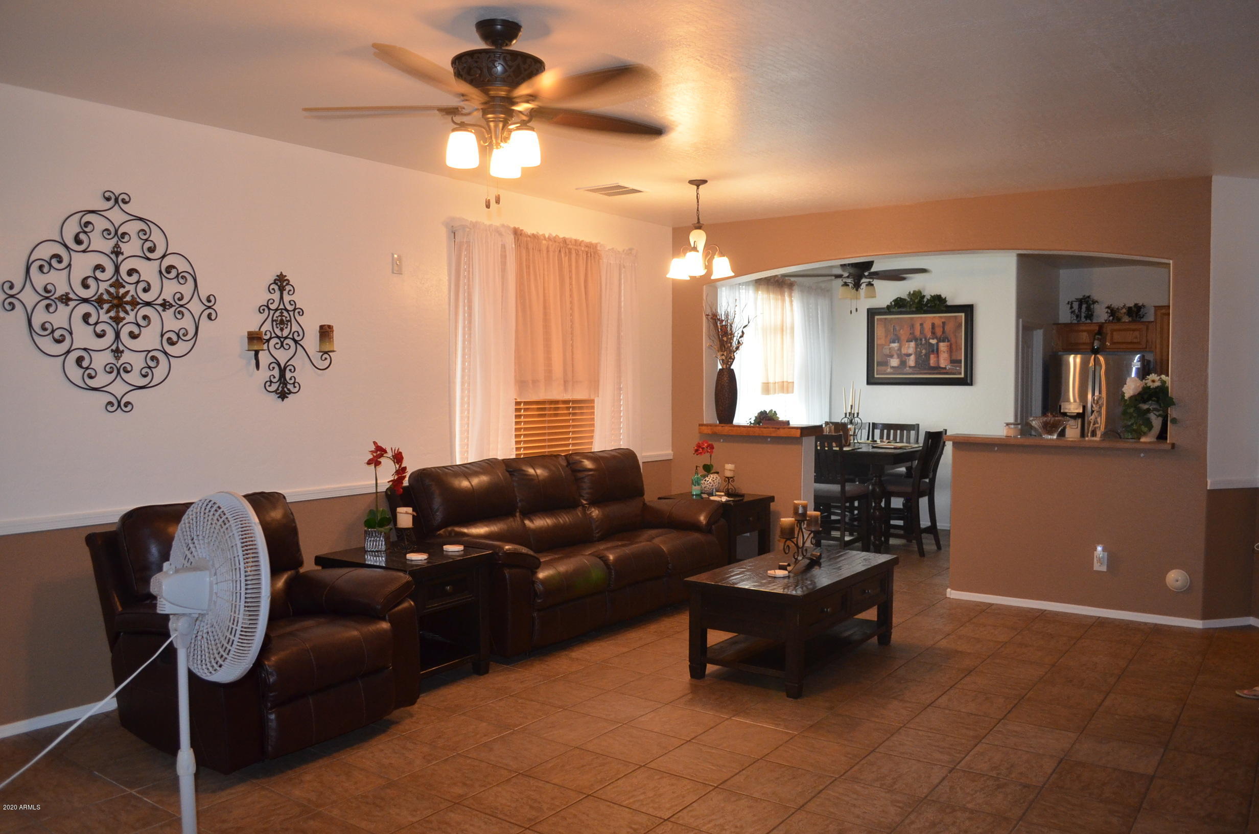 10244 West Cordes Road Tolleson, AZ 85353 - Photo 5 of 24 DSC_0306