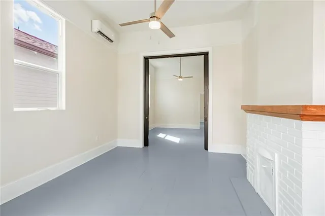 $2,000 | 618 Valence Street, New Orleans, LA 70115