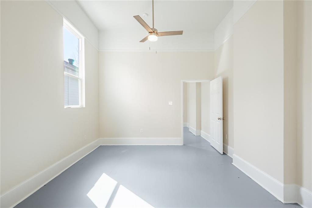 618 Valence Street New Orleans, LA 70115 - Photo 6 of 11