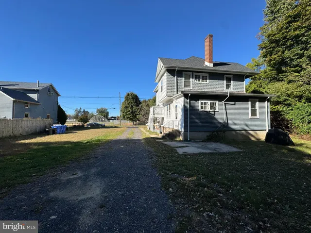 $399,000 | 718 Woodlane Road, Beverly, NJ 08010