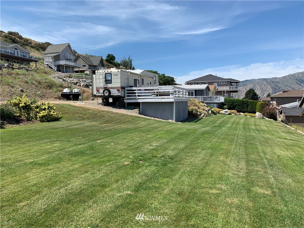 445 Entiat Place Orondo, WA 98843 - Photo 3 of 14