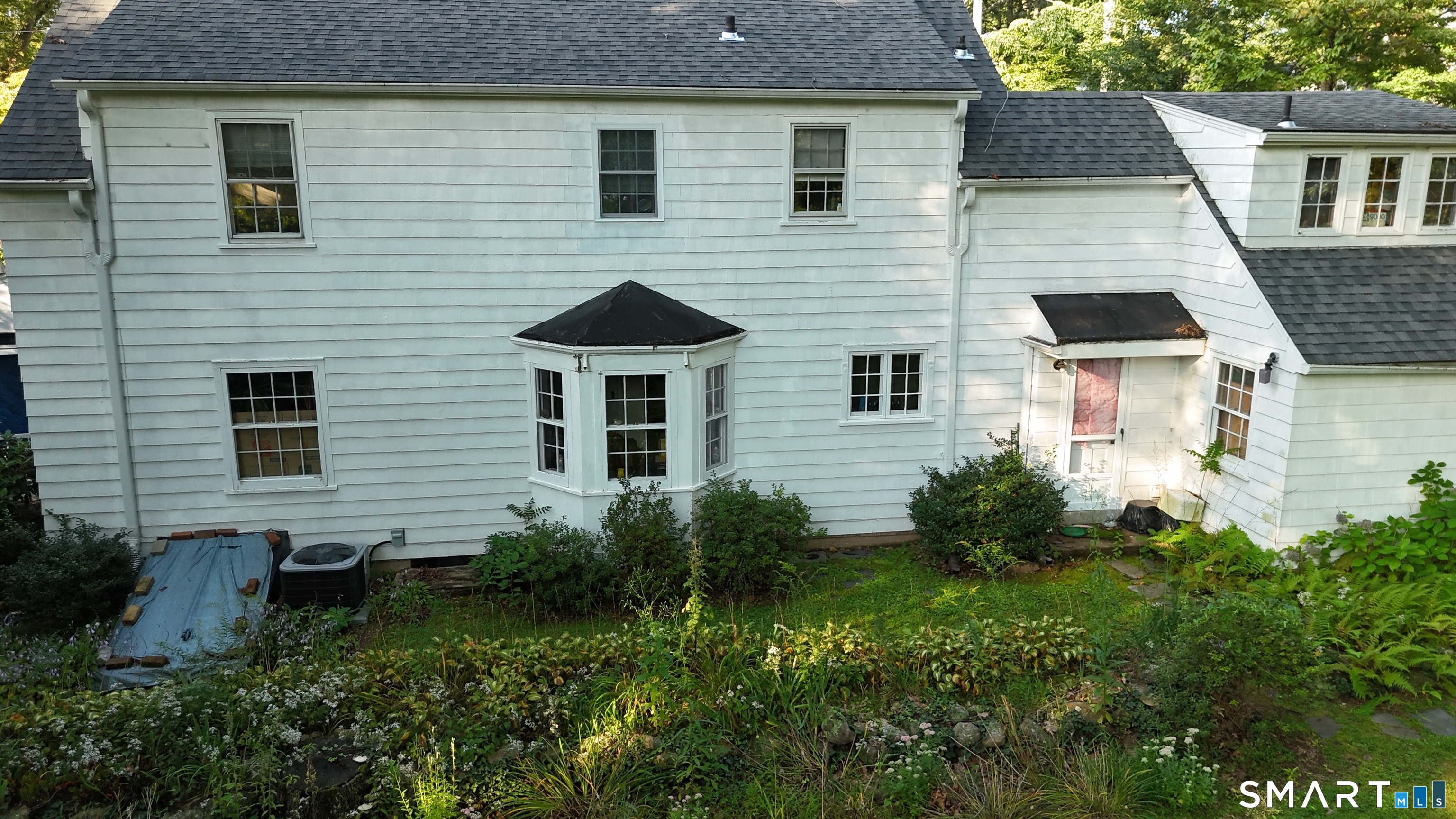 51 Millbrook Road North Haven, CT 06473 - Photo 4 of 9 Gallery Image 4