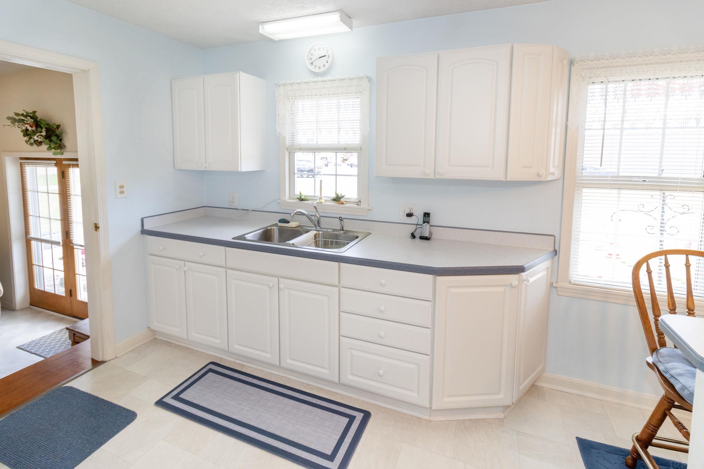 823 West Mill Road Evansville, IN 47710 - Photo 4 of 23 Gallery Image 4