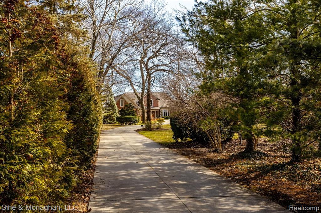 1020 Lake Shore Road Grosse Pointe Shores, MI 48236 - Photo 79 of 94