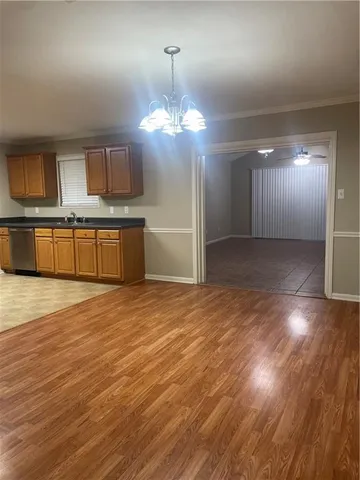 $2,100 | 605 Holiday Circle, Pineville, LA 71360