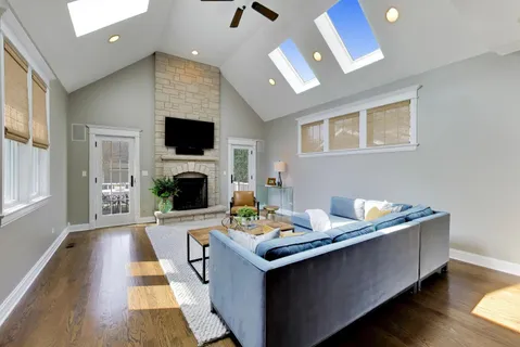 $2,395,000 | 1501 Central Avenue, Wilmette, IL 60091