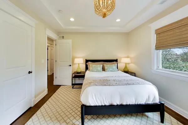 $2,395,000 | 1501 Central Avenue, Wilmette, IL 60091