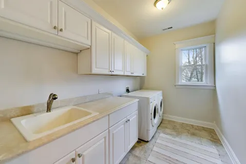 $2,395,000 | 1501 Central Avenue, Wilmette, IL 60091