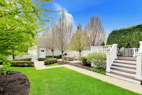 $2,395,000 | 1501 Central Avenue, Wilmette, IL 60091