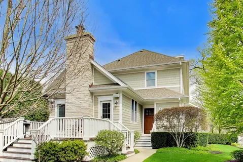 $2,395,000 | 1501 Central Avenue, Wilmette, IL 60091