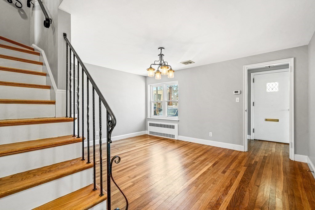 5 Gerald Road Stoneham, MA 02180 - Photo 3 of 39 Gallery Image 3