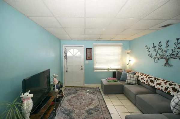 $1,650 | 3716 North 52nd Street, Tampa, FL 33619