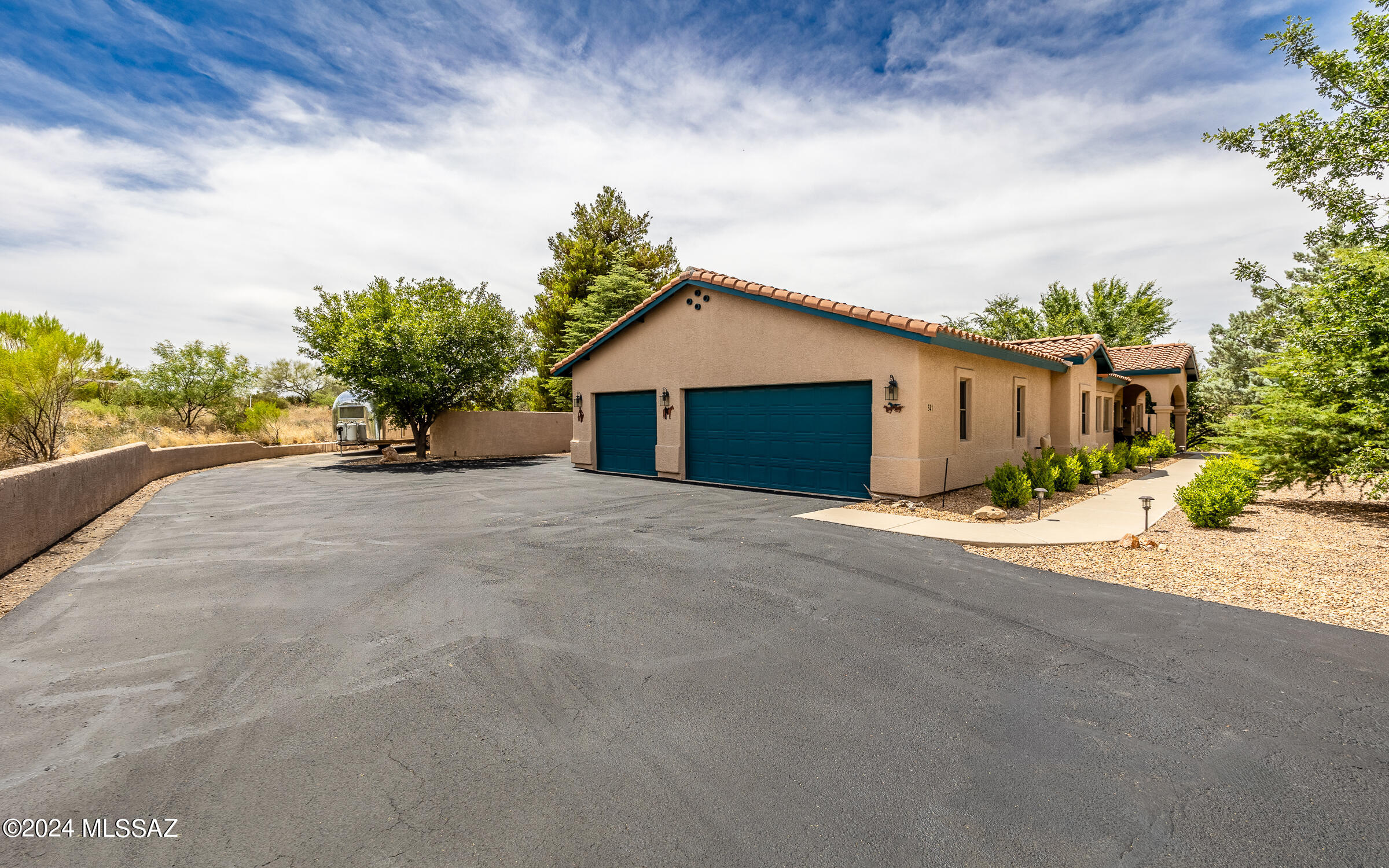 341 Sharon Road Vail, AZ 85641 - Photo 46 of 50 a view of a house with a patio