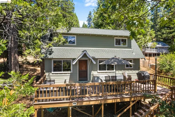 $419,000 | 20708 Hekeke Lane, Mi Wuk Village, CA 95346