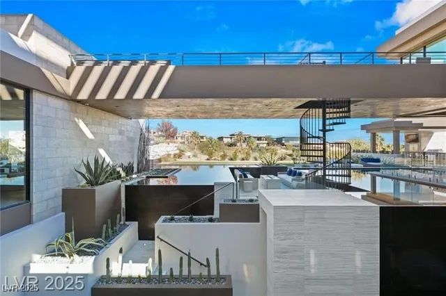 $59,500 | 4 Soaring Bird Court, Las Vegas, NV 89135