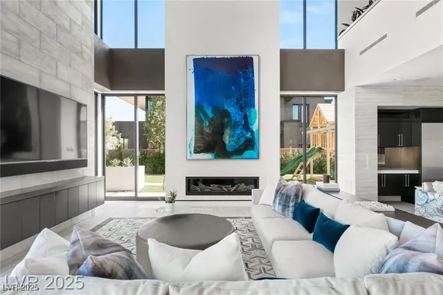 $59,500 | 4 Soaring Bird Court, Las Vegas, NV 89135