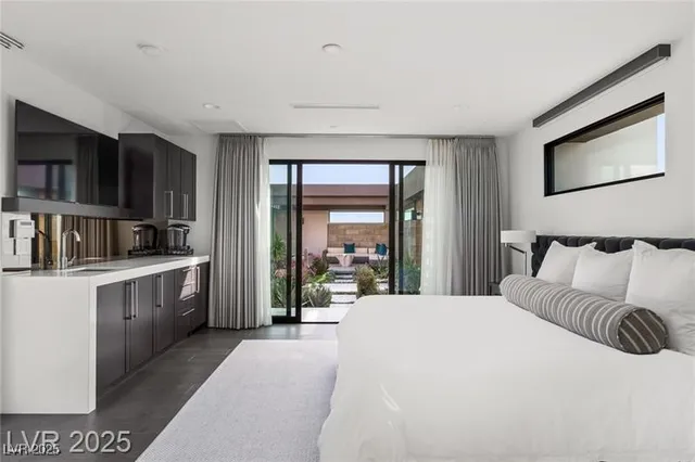 $59,500 | 4 Soaring Bird Court, Las Vegas, NV 89135