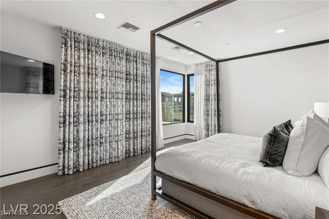 $59,500 | 4 Soaring Bird Court, Las Vegas, NV 89135