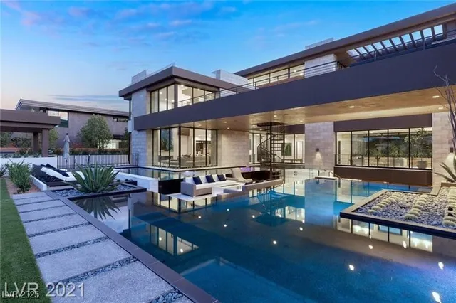 $59,500 | 4 Soaring Bird Court, Las Vegas, NV 89135