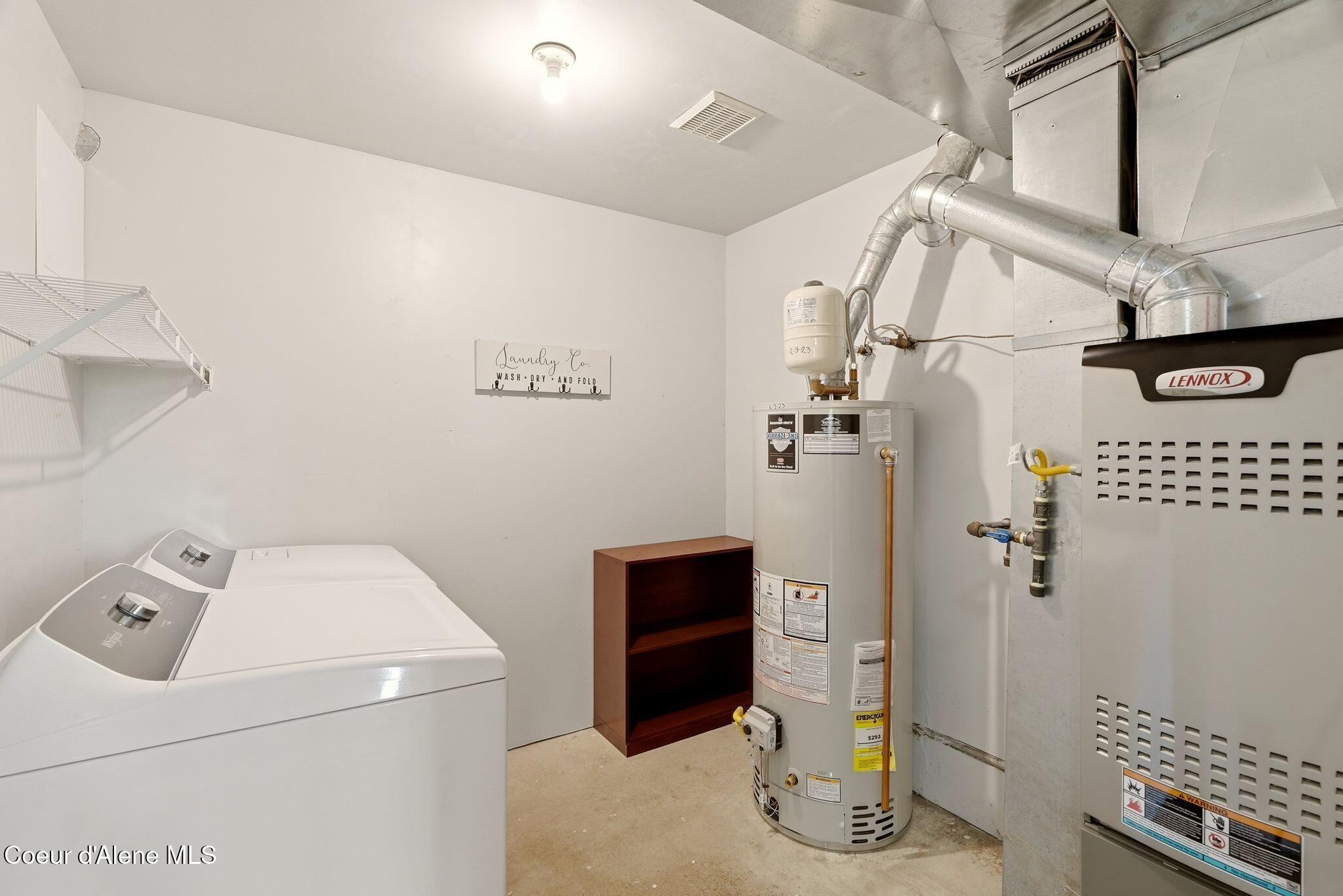 2795 North Rawhide Ridge Road Post Falls, ID 83854 - Photo 31 of 43 Utility Room & Laundry
