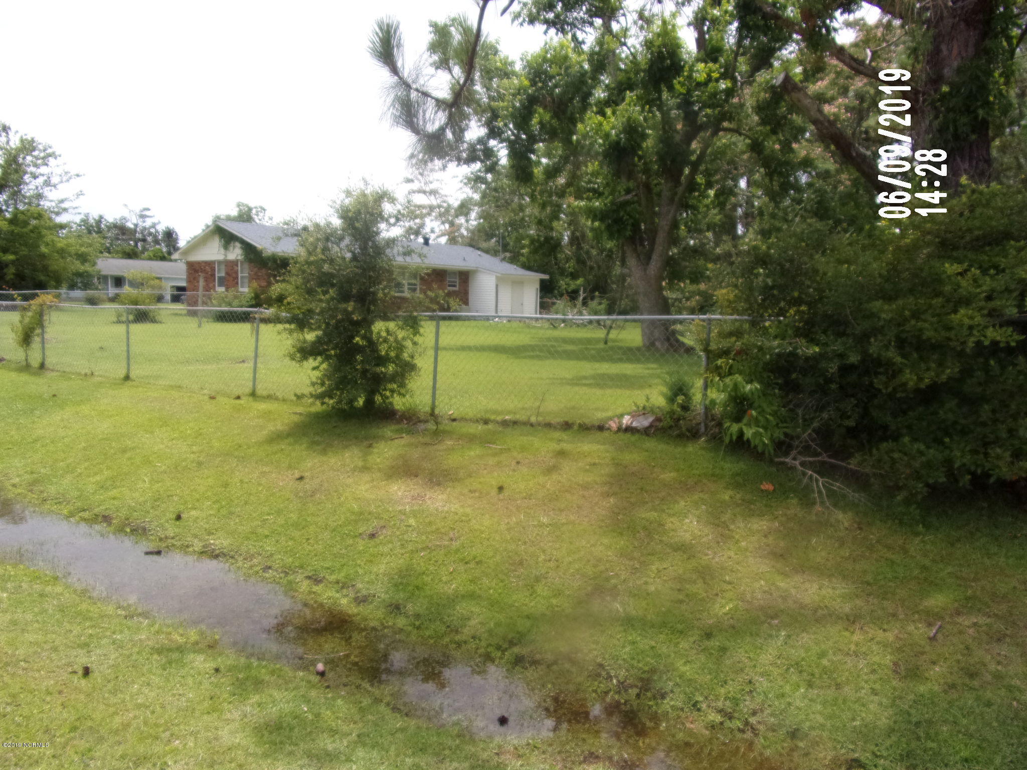 121 Shell Landing Road Beaufort, NC 28516 - Photo 9 of 13 107_6742