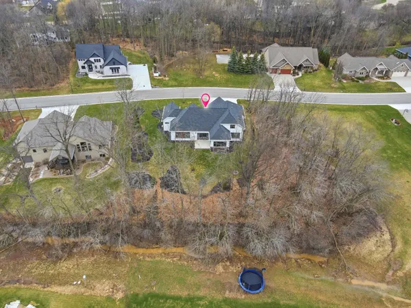 $859,900 | 945 Woodcrest Heights Drive, Menasha, WI 54952