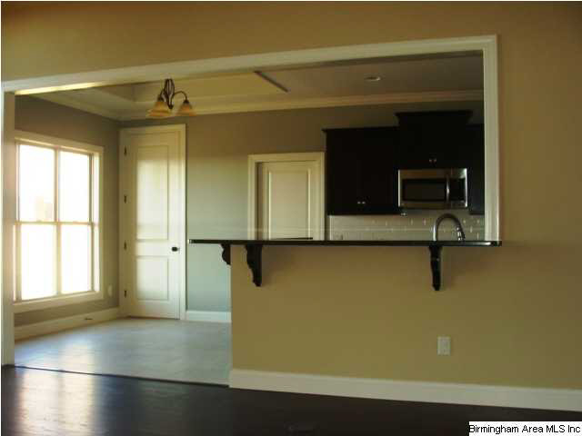 320 Oxford Way Pelham, AL 35124 - Photo 8 of 19