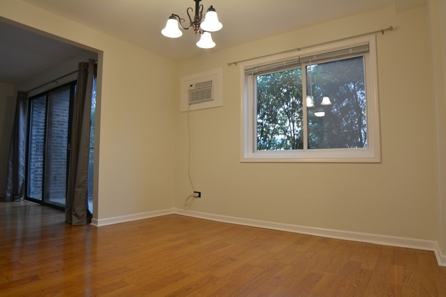 8251 South Roberts Road, Unit 1D Bridgeview, IL 60455 - Photo 9 of 18
