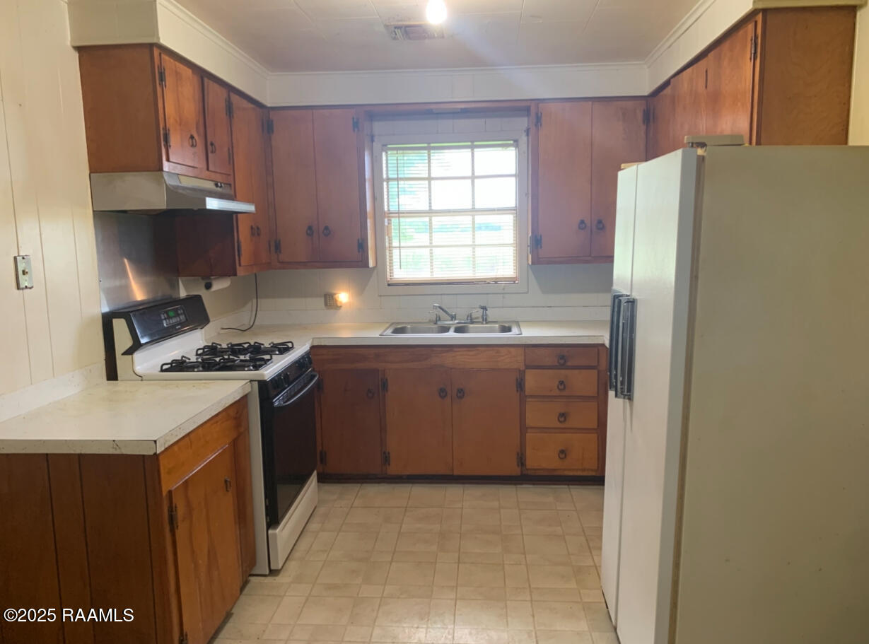 6607 Gondron Road New Iberia, LA 70563 - Photo 7 of 28 6FF6ACC6-0917-4957-89C5-74B0380B5DC6