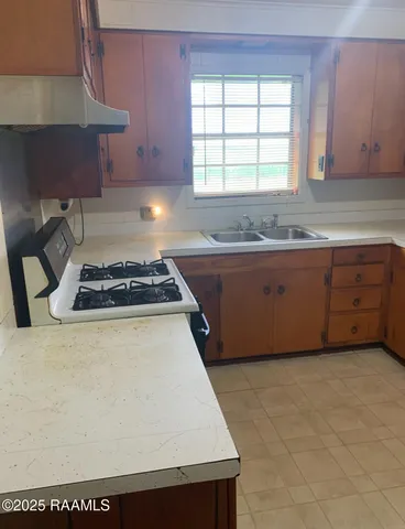 $95,000 | 6607 Gondron Road, New Iberia, LA 70563