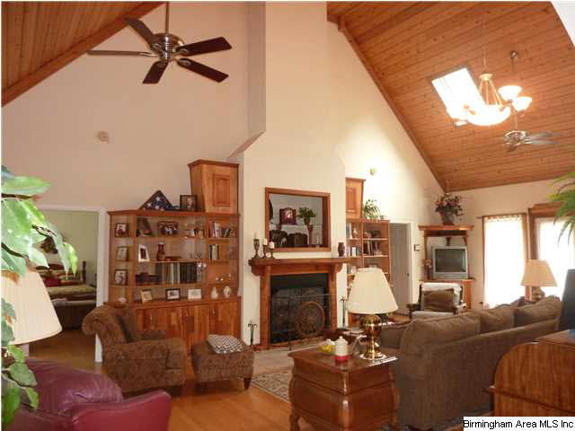 1855 Smokey Road Alabaster, AL 35007 - Photo 6 of 32