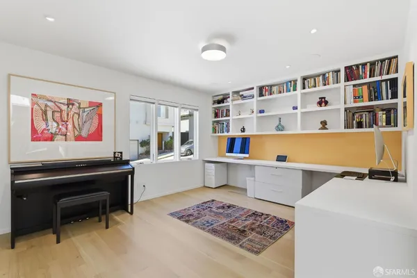 $8,500 | 74 Midcrest Way, San Francisco, CA 94131