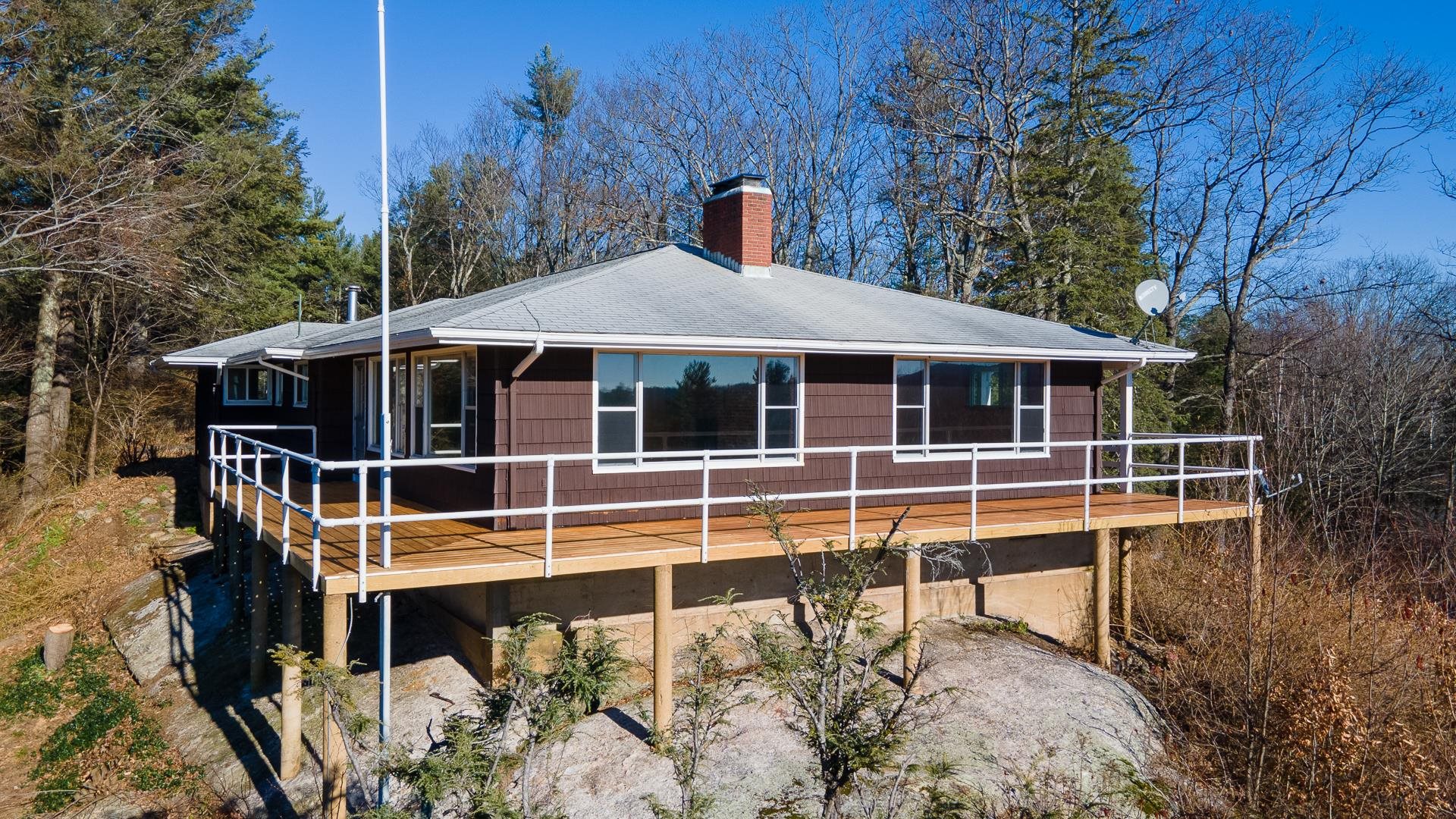 20 Harvey Road Deerfield, NH 03037 - Photo 4 of 37