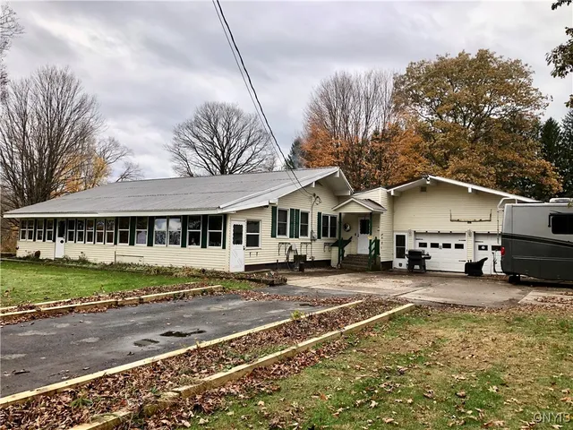 $389,900 | 435 County Rte 30, Williamstown, NY 13302