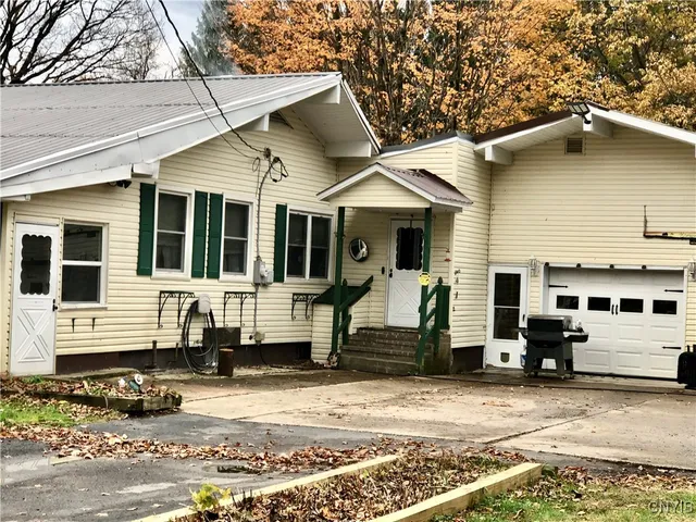 $389,900 | 435 County Rte 30, Williamstown, NY 13302