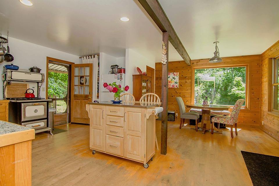 4179 Wards Creek Road Rogue River, OR 97537 - Photo 10 of 35 Additional Photo