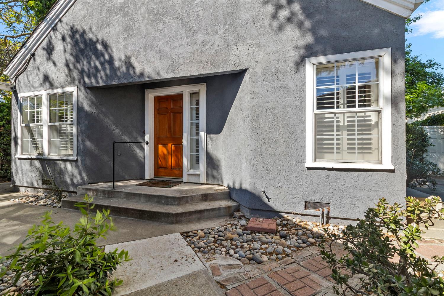 1615 College Avenue Modesto, CA 95350 - Photo 1 of 1