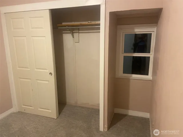 $2,500 | 9428 51st Avenue South, Seattle, WA 98118